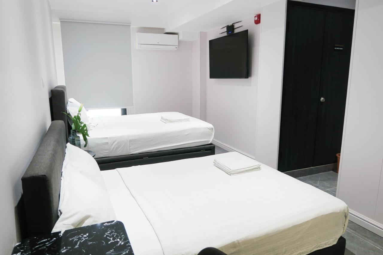 Deluxe Studio & Suite By Rr Singapore Exterior photo